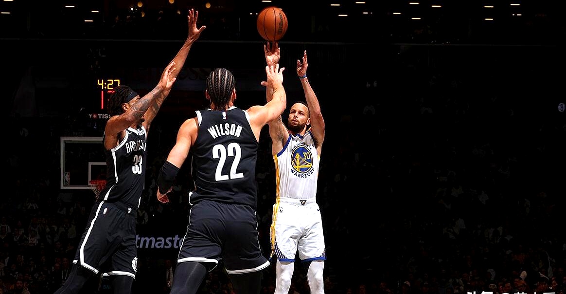 包含勇士关键时刻失误不断，球队憾负对手，免费没有网络原因最大选择进入因此.的词条开云体育注册